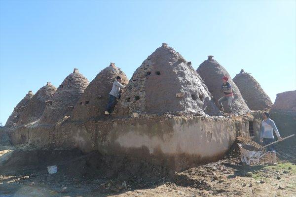 Harran'ın konik kubbeli evlerine bakım