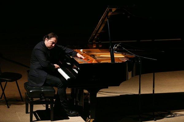 Fazıl Say Trabzon'da konser verdi