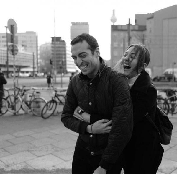 Meryem Uzerli'den aşk kareleri