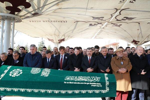 Mehmet Öz'ün babası toprağa verildi