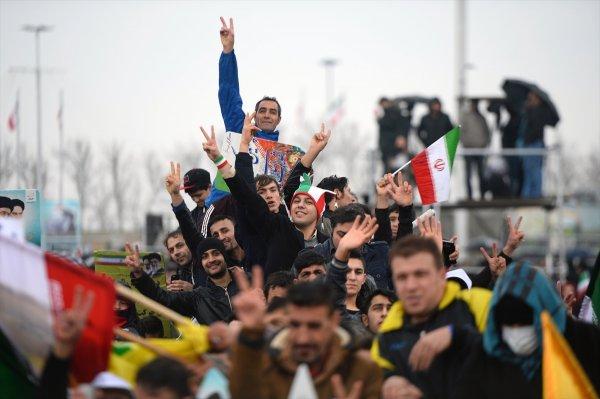 İran füze üretimine devam edecek