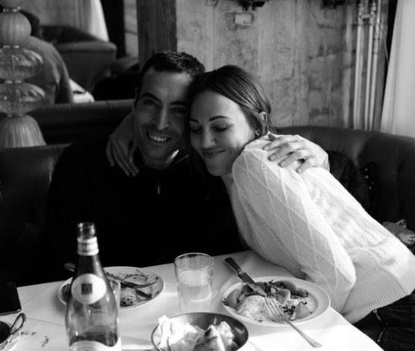 Meryem Uzerli'den aşk kareleri