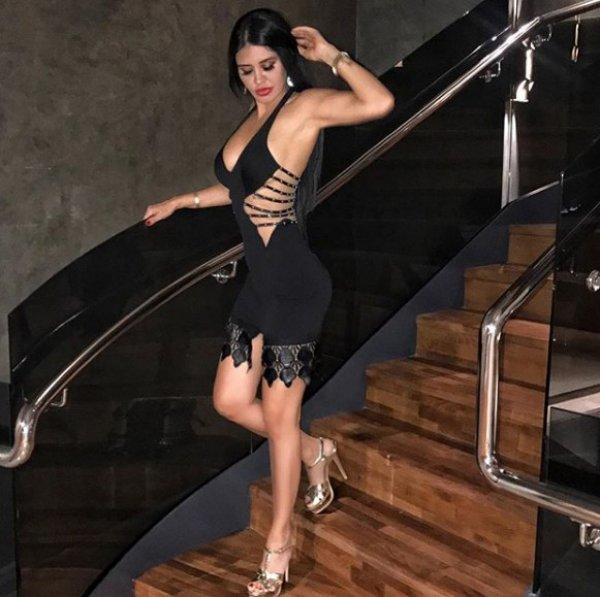 Ebru Polat makyajsız fotoğrafını paylaştı