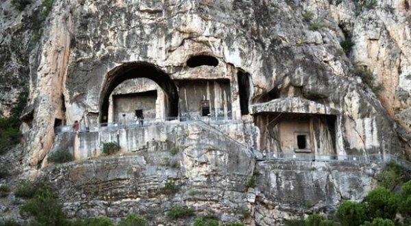 Ferhat’ın Şirin için dağlarını deldiği şehir: Amasya