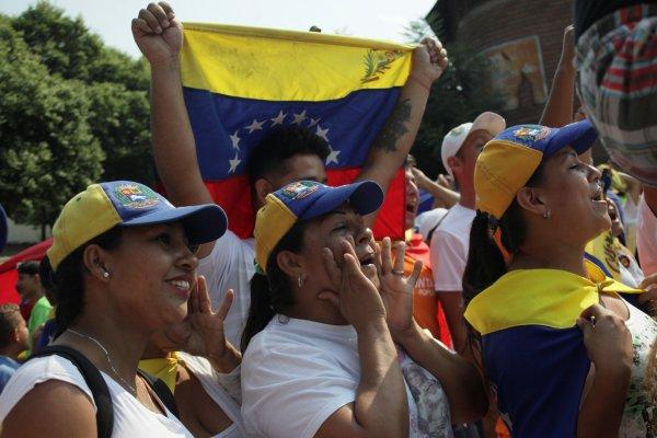 Venezuela'da taraflar yeniden meydanlarda