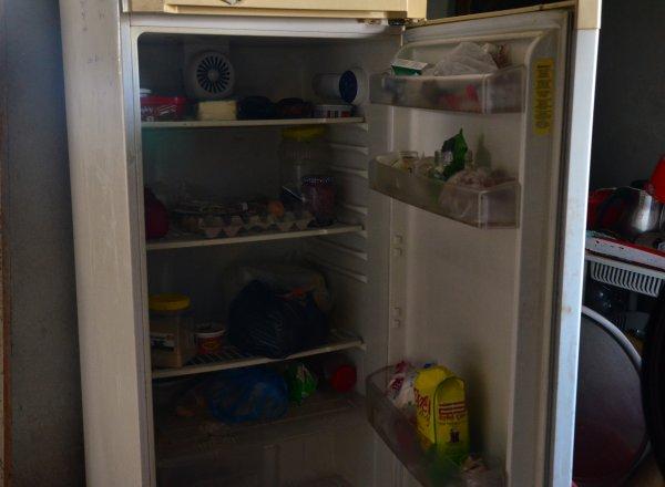 Annesi ölen babası terk eden Sude okumak istiyor