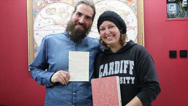 Ceplerinde para olmadan 7 ülkeyi gezdiler