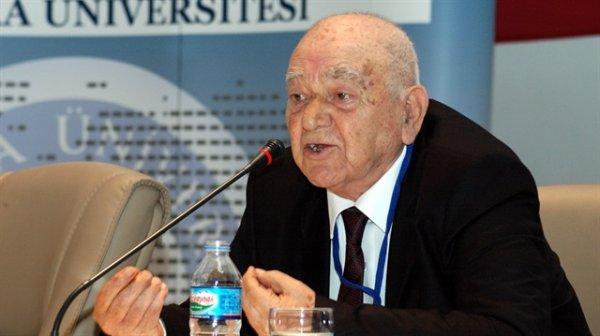 Kemal Karpat hayatını kaybetti