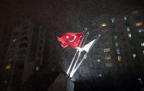 Beylikdüzü’nde kar etkisini gösterdi