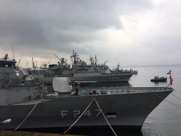 Yunanistan'da tatbikat paniği