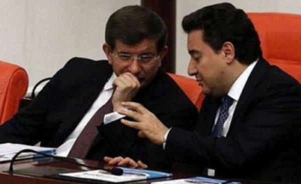 Ali Babacan ve Davutoğlu nasıl birleşti, nasıl ayrıldı