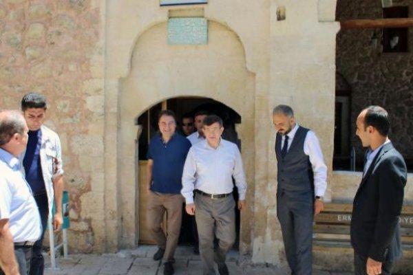 Ali Babacan ve Davutoğlu nasıl birleşti, nasıl ayrıldı