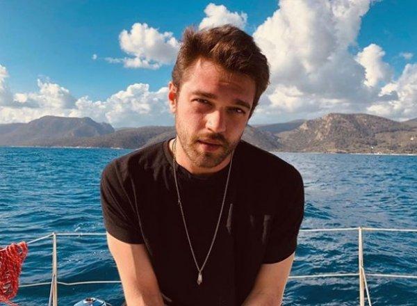 Furkan Andıç, genç sevgilisi ile yakalandı