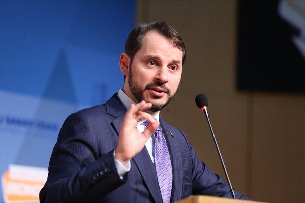 Bakan Albayrak Kocaeli'de iş dünyasıyla bir araya geldi