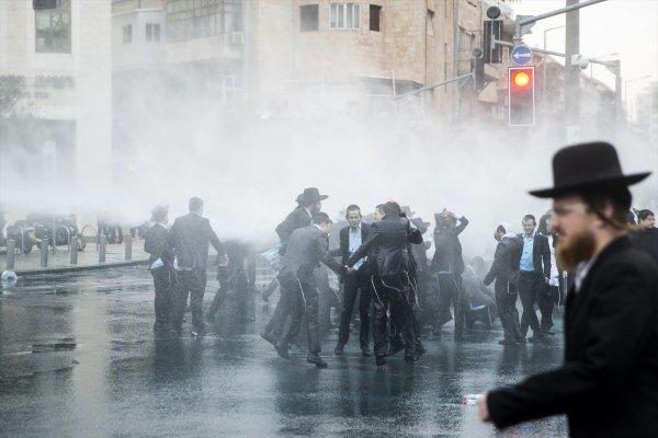 İsrail polisinden Ultra-Ortodoks Yahudilerine müdahale
