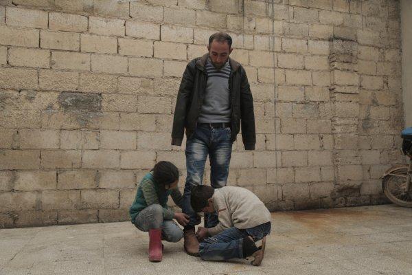 Çocukları 'elleri' oldu