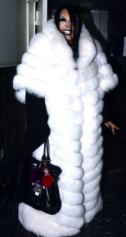 Bülent Ersoy zatürre oldu