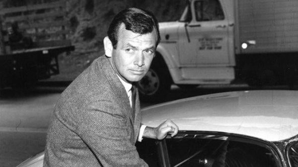 Vakanüvis eski dizileri yazdı