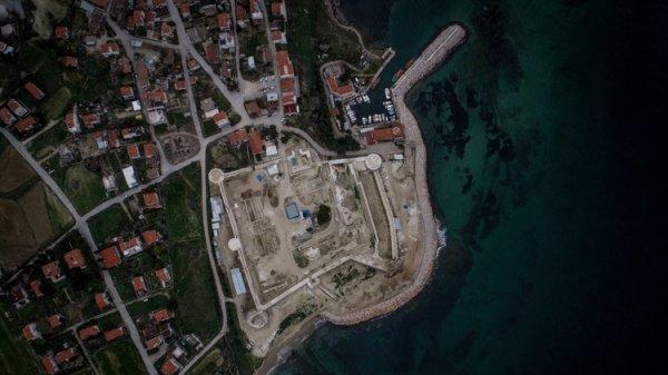 Boğaz'ı savunan 360 yıllık Seddülbahir Kalesi bitmek üzere