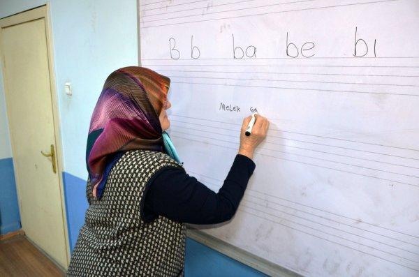 Ordu'da 65 yaş ve üstü kadınların okuma azmi