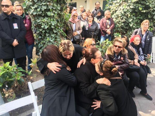 Demet Akbağ'ın eşi Zafer Çika son yolculuğuna uğurlandı