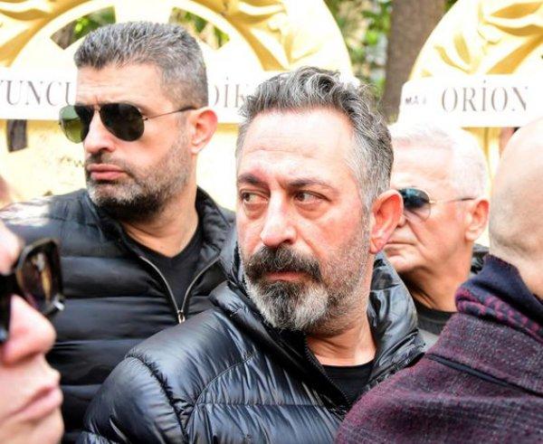 Demet Akbağ'ın eşi Zafer Çika son yolculuğuna uğurlandı