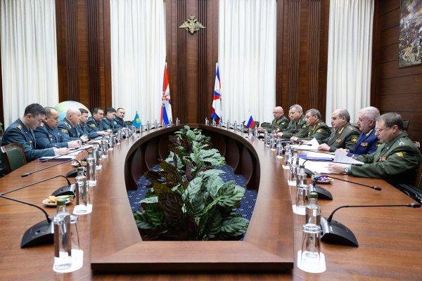 Rusya ile Kazakistan ortak tatbikat yapacak