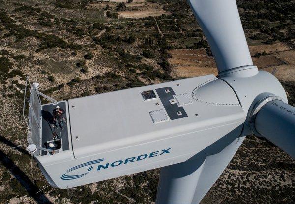 100 metre yükseklikte ekmek parası