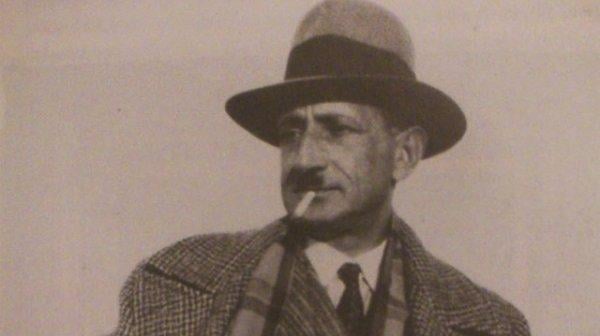 Türkçede yeni bir safa açan öykücülüğü ve Refik Halid Karay