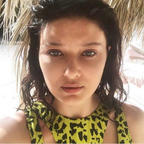 Nurgül Yeşilçay müzisyenlere bin lira bahşiş verdi