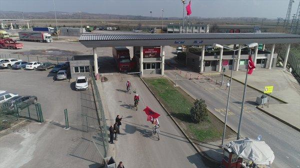 Şehitler için Balkanlar'dan Çanakkale'ye bisiklet sürüşü