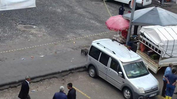 Diyarbakır'da iki aile arasında silahlı kavga: 3 ölü var