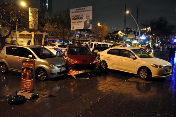 Alkollü sürücü 4 araca çarptı, burnu bile kanamadı