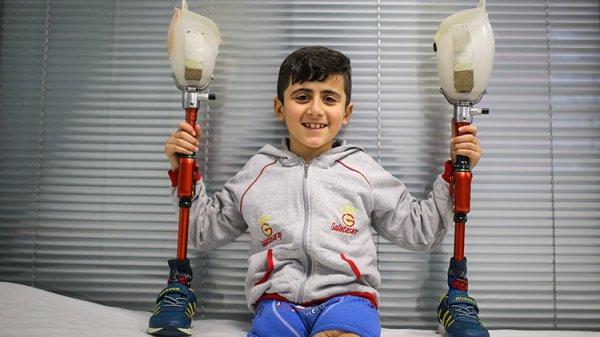 Suriyeli sakat çocuklar, protez bacaklarıyla koşacak