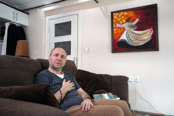 İstanbul'a semazenlik yapmaya gelen İngiliz