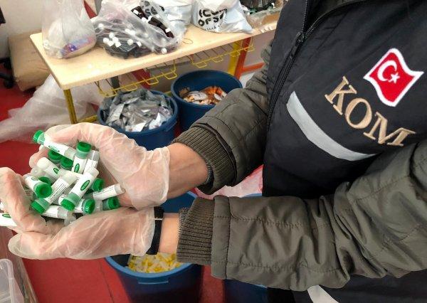 İzmir'de 6 ton etil alkol ele geçirildi