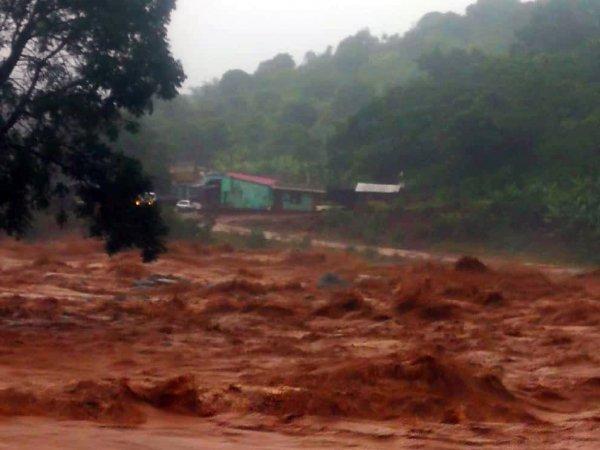 Zimbabve’ye kasırga vurdu: 24 ölü