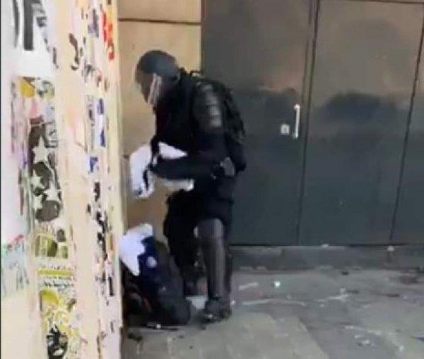 Fransa'da yağmalama olaylarına polisler de karıştı