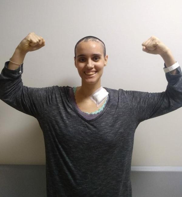 Minik Öykü'yü kurtardı, kansere yenik düştü