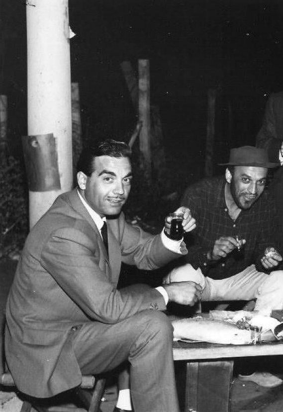 Sadri Alışık kimdir? Biyografisi