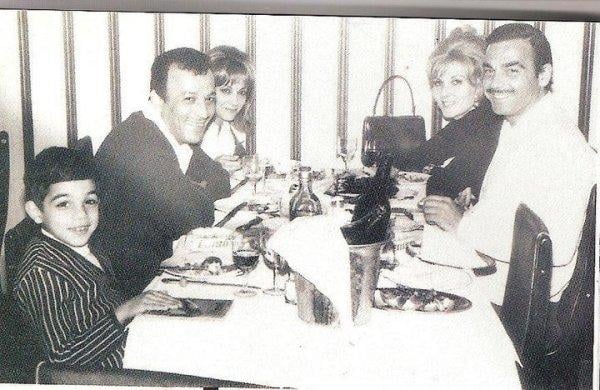 Sadri Alışık kimdir? Biyografisi