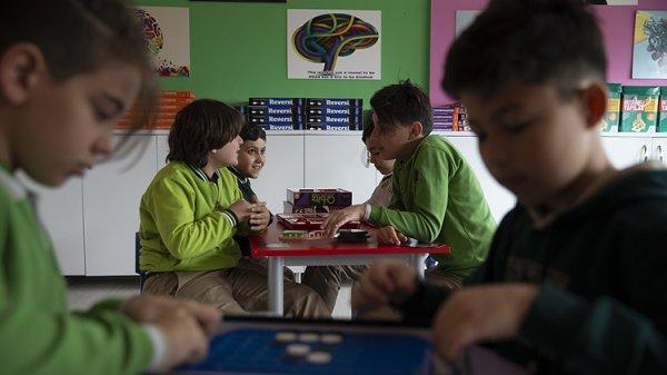 Öğrenciler geleceği okul koridorlarında tasarlıyor