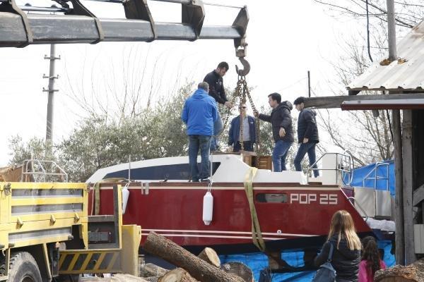 Belgeselden izledi, 4 yılda tekne yaptı