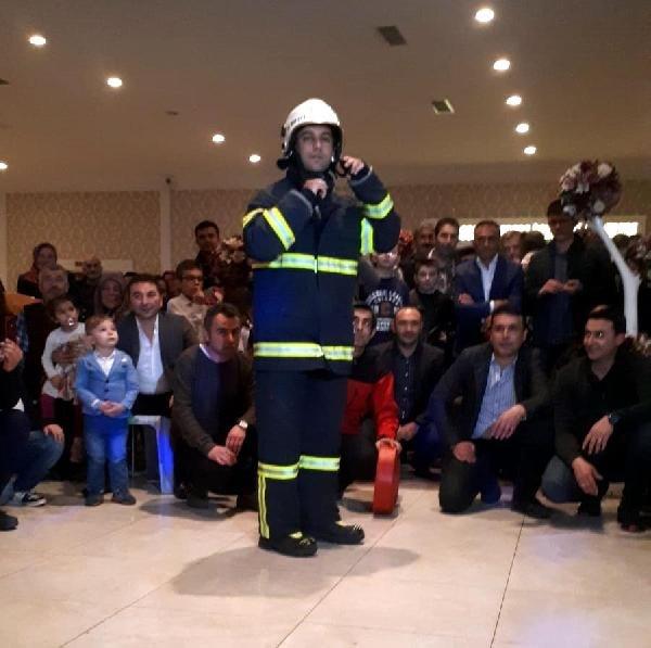 İtfaiye aracı gelin aracı oldu