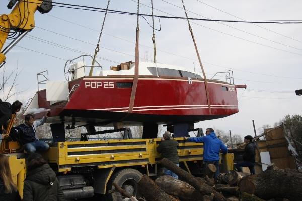 Belgeselden izledi, 4 yılda tekne yaptı