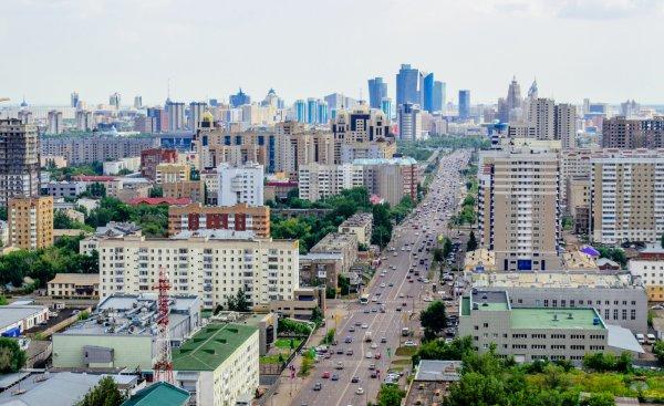 Kazakistan başkentinin ismini değiştirdi