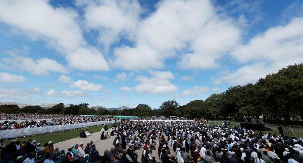 Yeni Zelanda devlet televizyonundan canlı ezan okundu