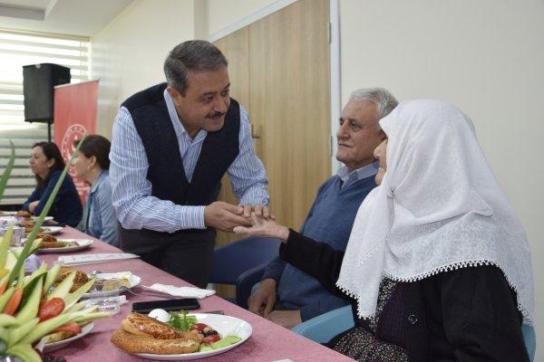 107 yaşındaki Mümine Nine'nin sağlık sırrı