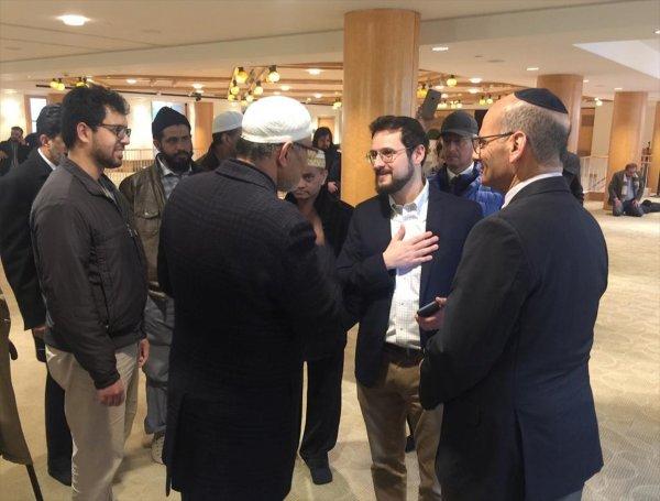 New York'taki sinagog, kapılarını Müslümanlara açtı