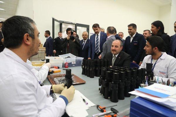 Bakan Varank ASELSAN Hassas Optik Üretim Tesisi'ni gezdi